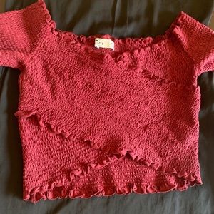 Off shoulder Hollister crop top♥️